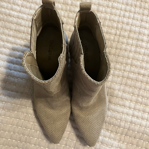 Indigo Rd. Ankle Booties - Picture 2 of 6